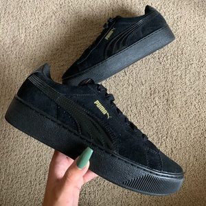 Puma Vikky Platform Sneakers